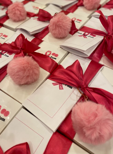 Pink Pom Pom Donated 15 Boxes to the Manhasset Women's Coalition Against Breast Cancer